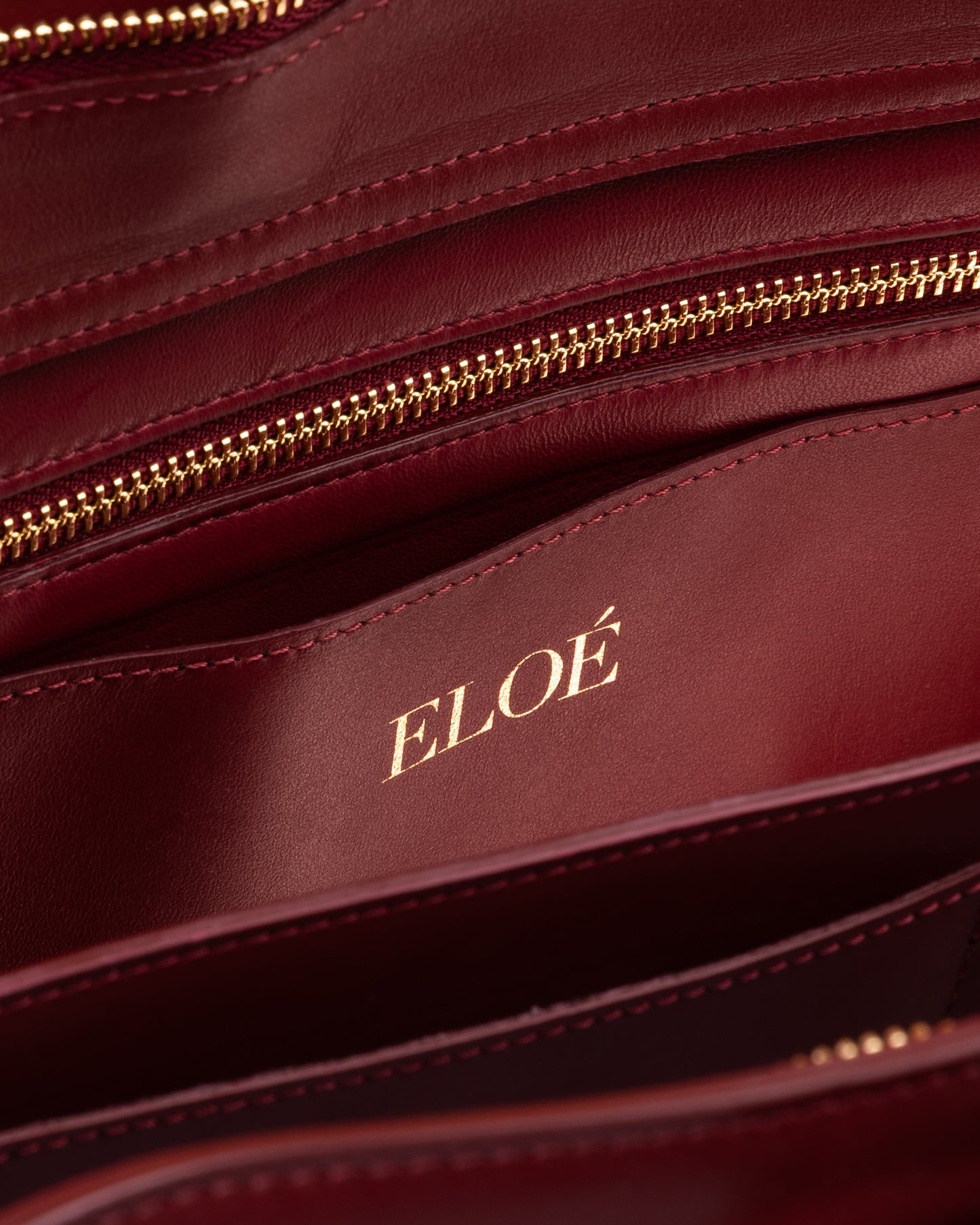 JULIE TOTE